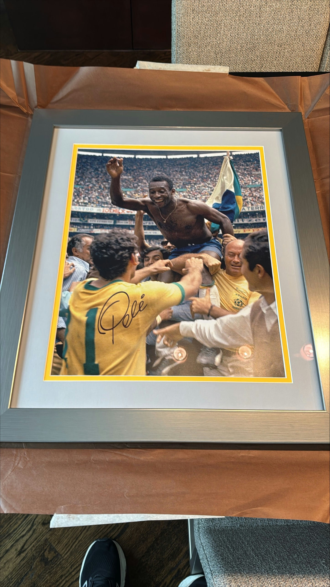 Pelé Signed Photo — 1970 World Cup Final